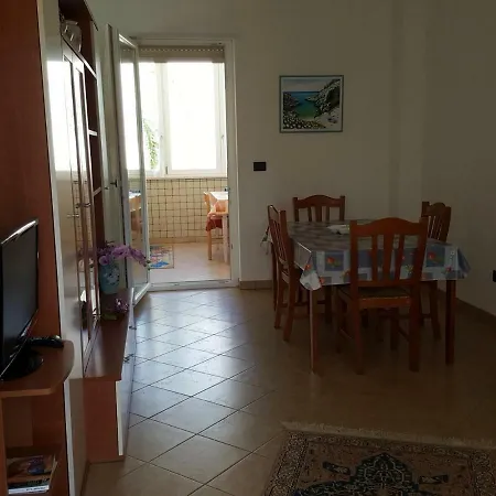 Holiday home Casa Vacanza Gioia